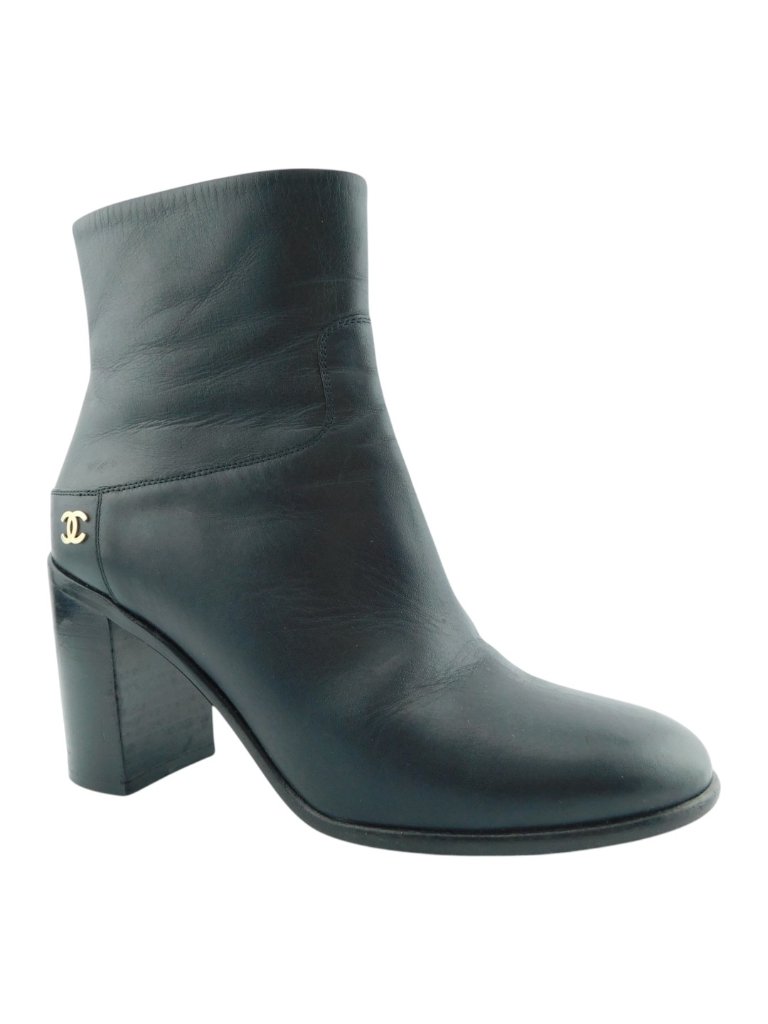 Chanel Black Leather Cc Logo Block Heel Ankle Boots 36.5